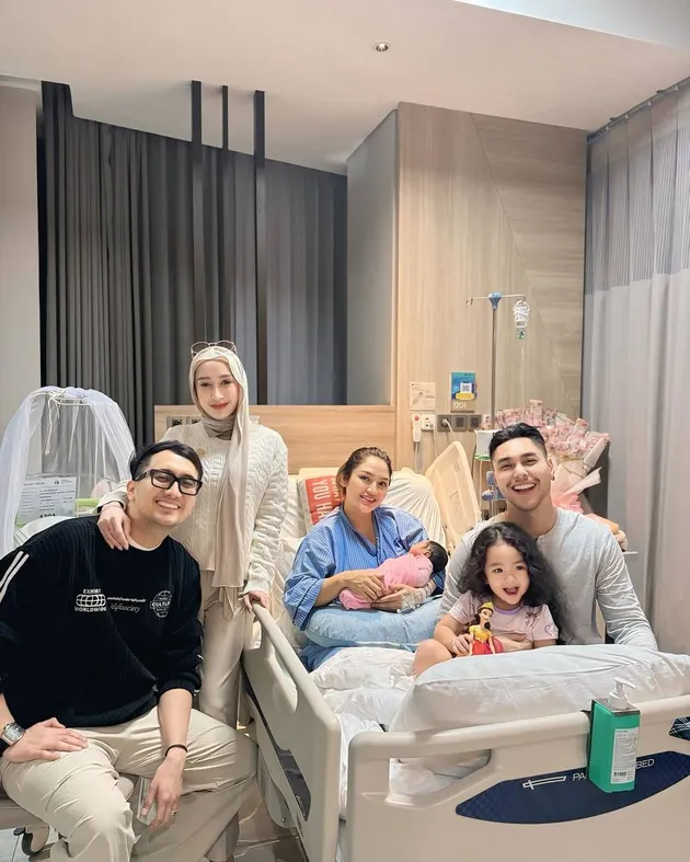 Anak Kedua Siti Badriah