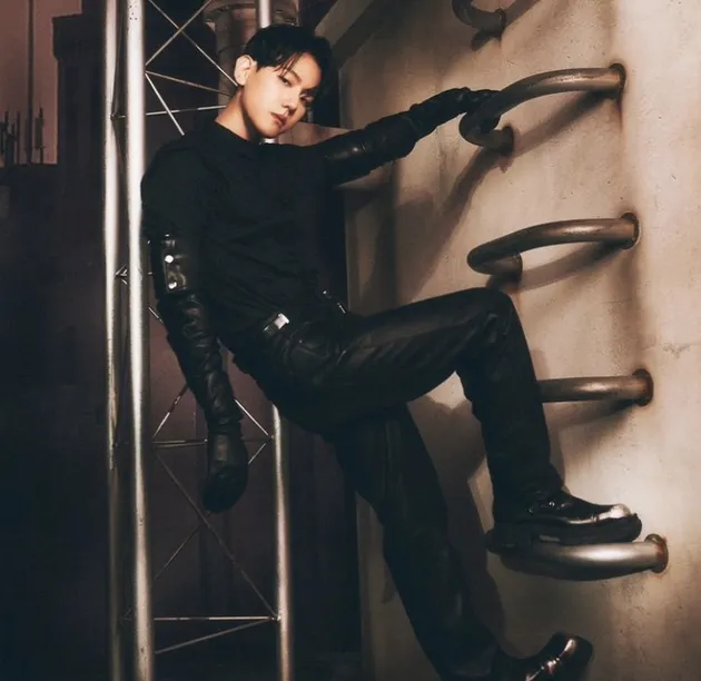 penampilan stylish Baekhyun EXO dalam video klip