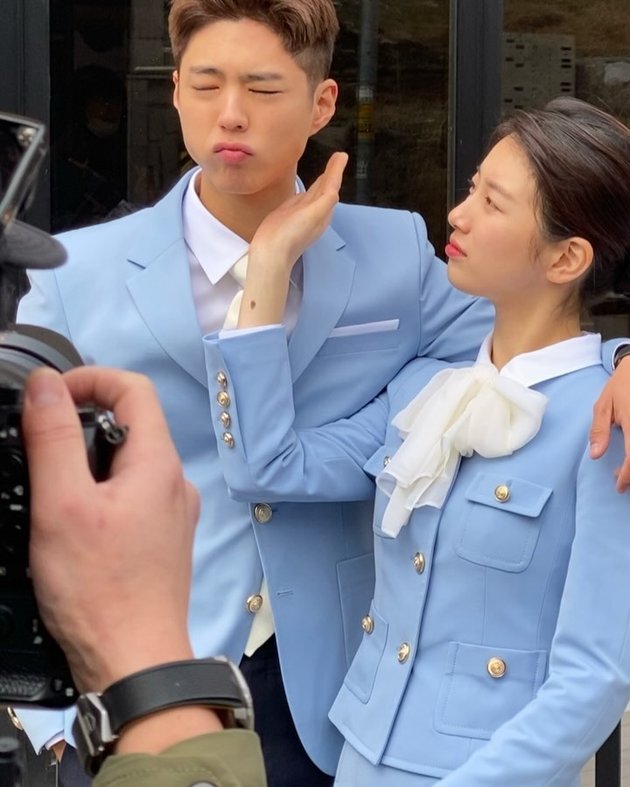 Portrait of Suzy and Park Bo Gum as Flight Attendant Couple - Hand in Hand to Selfie Sticking