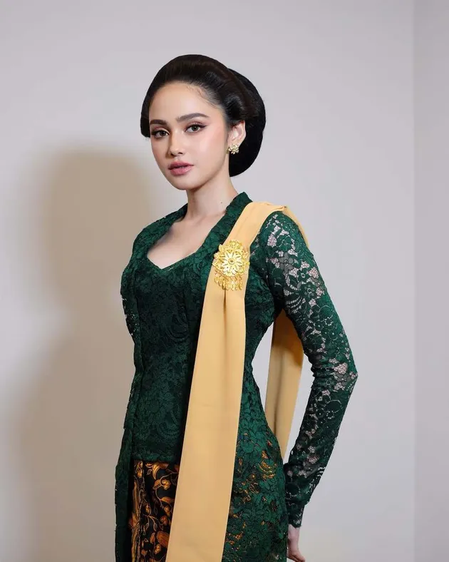 Syifa Hadju jadi bridesmaid di pernikahan Luna Sabrina