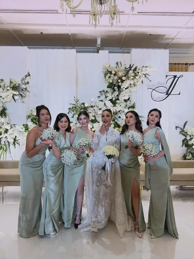 Tissa Biani Jadi Bridesmaid di