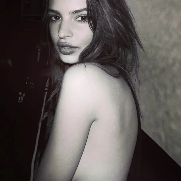 Emily Ratajkowski