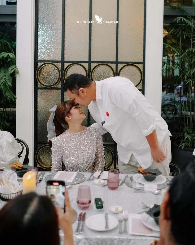 Adiezty Fersa mesra dengan Gilang