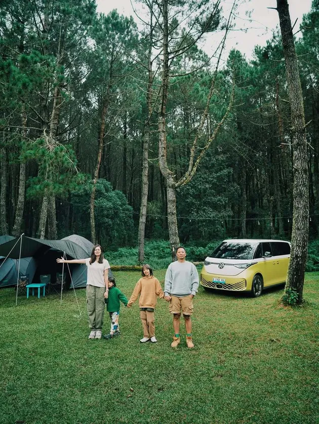 Kebersamaan keluarga Ringgo Agus Rahman