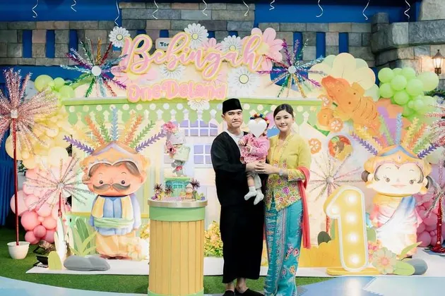 Kaesang Pangarep bersama anak istri