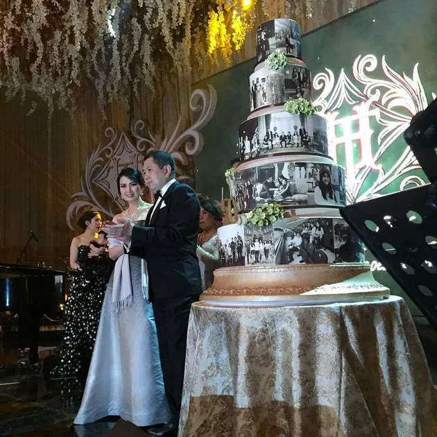 Foto pesta ulang tahun Hary Tanoe