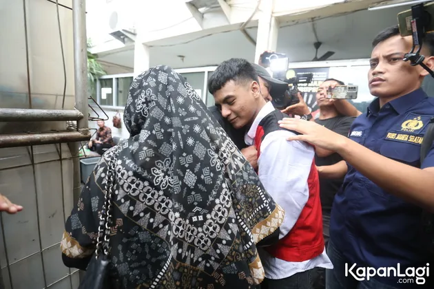Vadel Badjideh dan keluarga