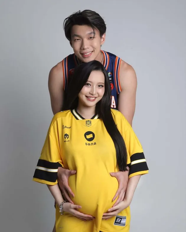 Konsep Maternity Shoot yang Sederhana tapi Bermakna