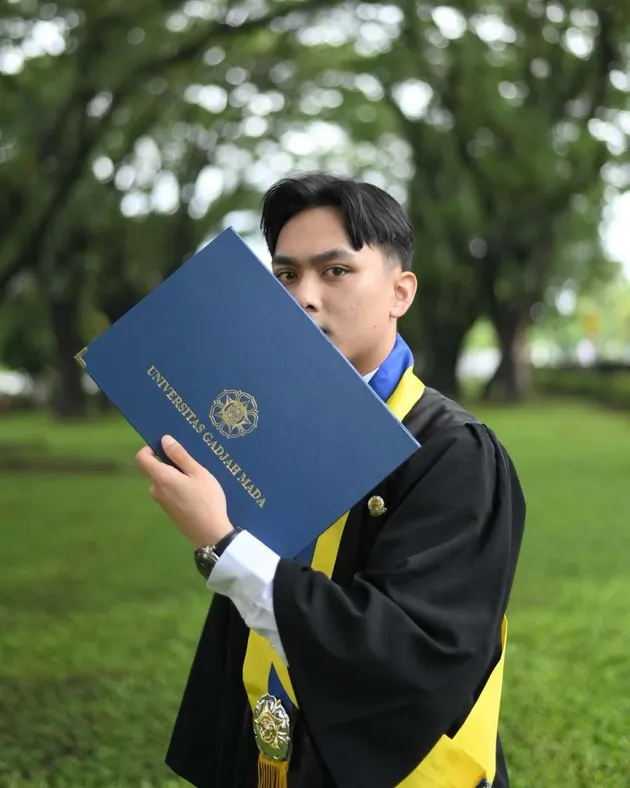 Wisuda Rafael Alumni CoC 2