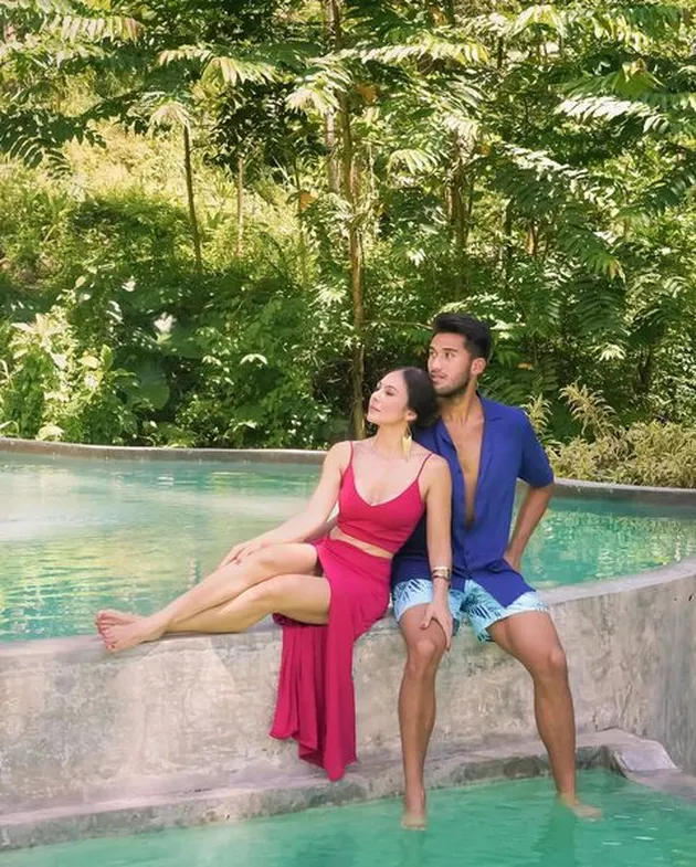 Wulan Guritno dan Sabda Ahessa Valentine