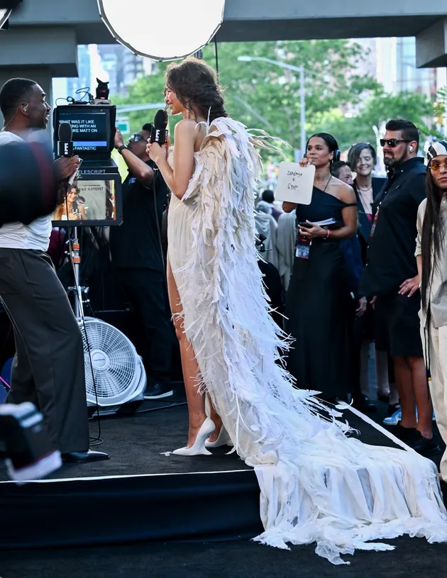 Zendaya juga beradu akting dengan Tom Holland
