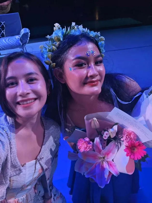 Prilly Latuconsina Dekat dengan Nona