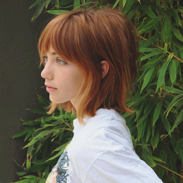 Profile and Portrait of Emily Rudd, Beautiful Actress Playing Nami in 'ONE PIECE LIVE ACTION' Netflix