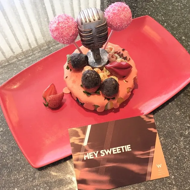 Liburan Rinni Wulandari di Bali