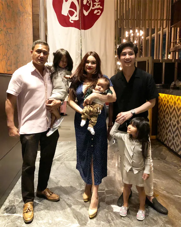 Teuku Rassya, Ibu tiri teuku rassya