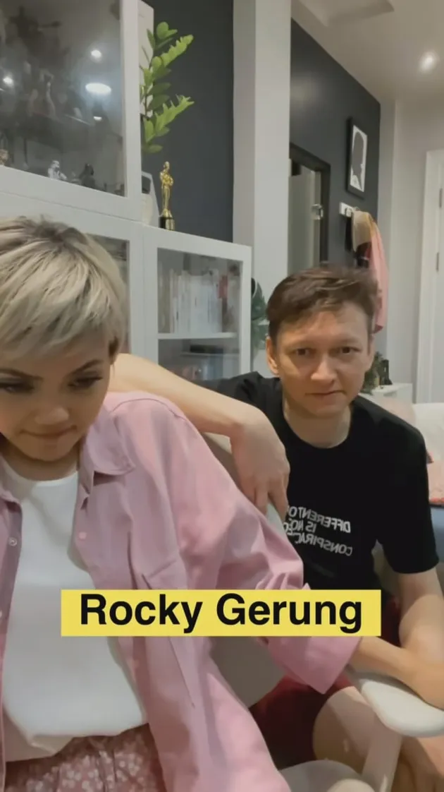 Potret Rina Nose Impersonate Rocky Gerung