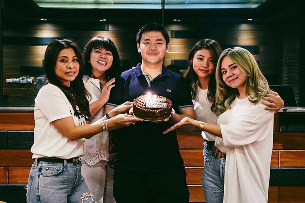 Deciding Not to Get Married, 8 Latest Photos of Nicholas Sean Putra Ahok Who Enjoy Being Single and Already Comfortable Alone