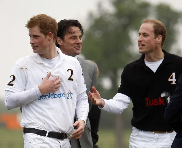 Pangeran Harry - William