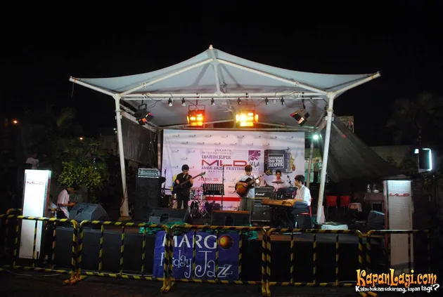 java jazz on the move