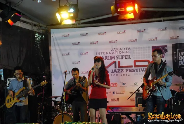 java jazz on the move