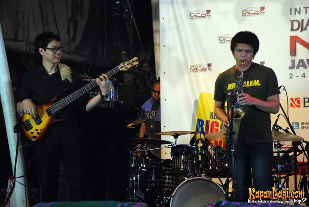 java jazz on the move