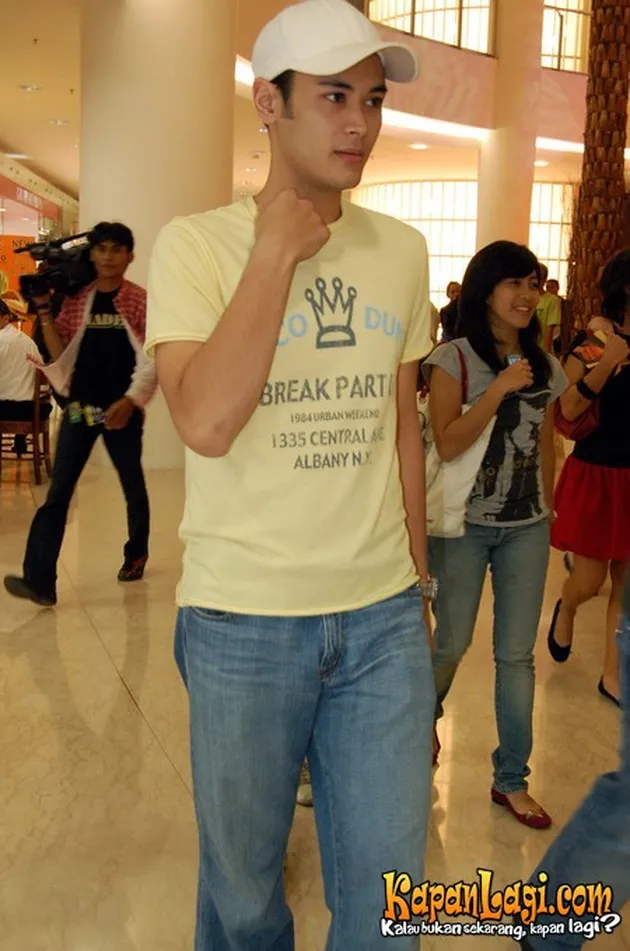 Panji Triadmodjo dan Revalina S Temat