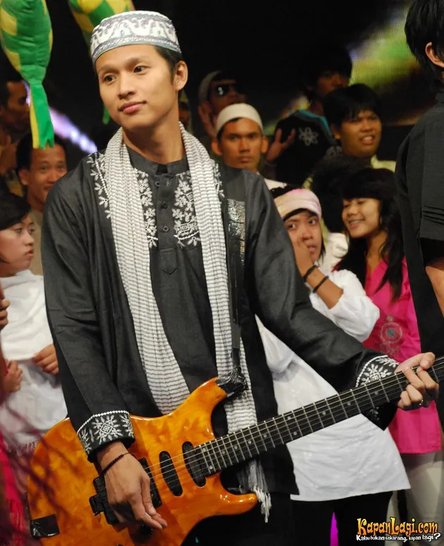 Para Artis di Acara DAHSYAT RCTI Selasa 31 Agustus