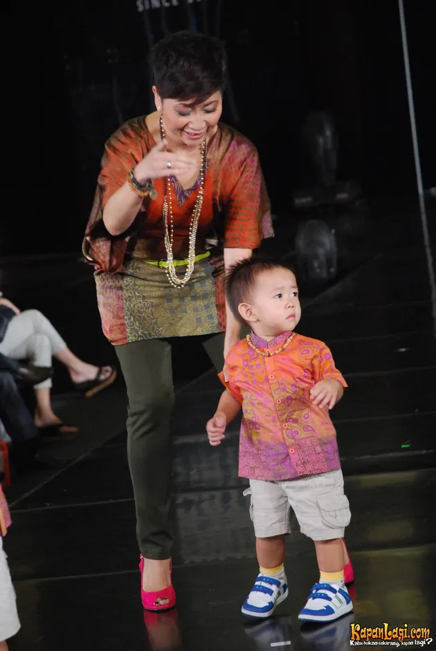 Kids Love Fashion