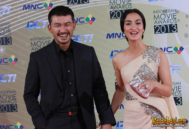 PARA ARTIS GLAMOR DI RED CARPET INDONESIAN MOVIE AWARDS 