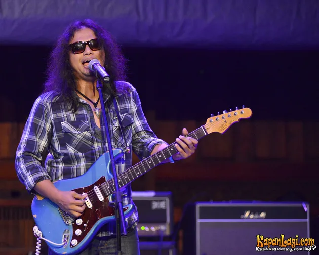 Indonesian Guitarist