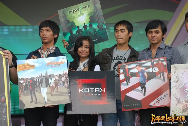 Nexian Music Card Player