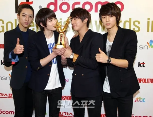 golden disk awards 2011