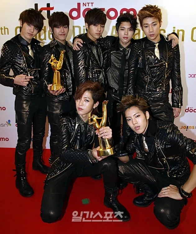 golden disk awards 2011