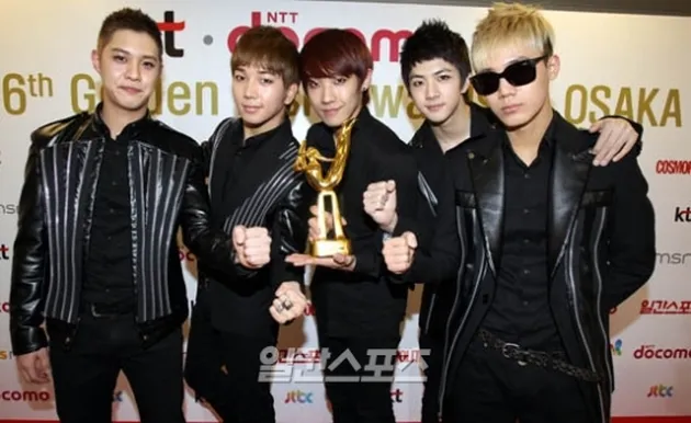 golden disk awards 2011