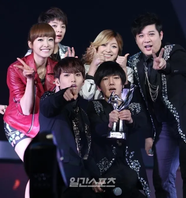golden disk awards 2011