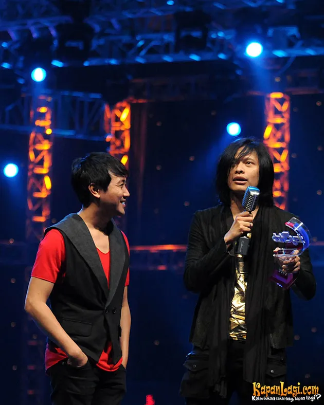 Dahsyatnya Awards