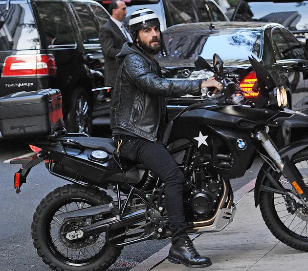Seleb dan Motornya