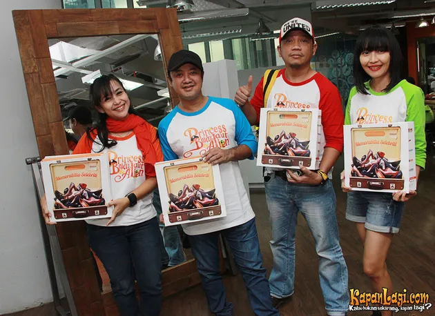RINCESS BAJAK LAUT &amp; ALIEN