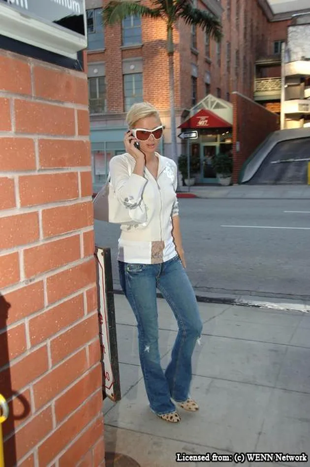 paris hilton2