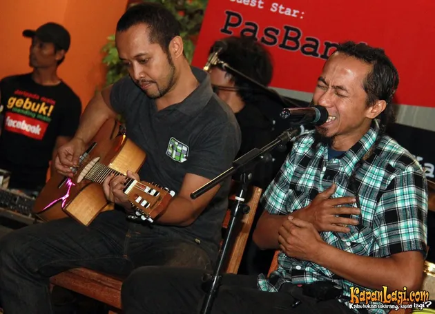 pas band