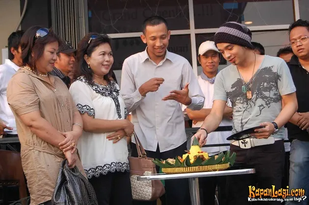 onci ungu, pasha ungu