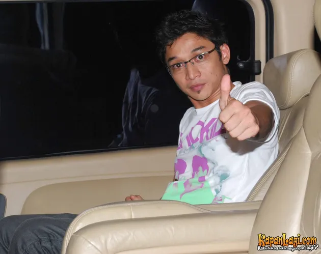 pasha ungu
