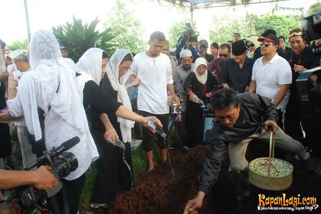 pemakaman a.t. mahmud