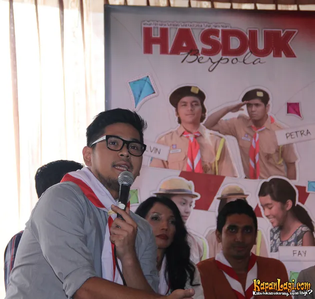 Petra Sihombing, Pramuka, Hasduk Berpola