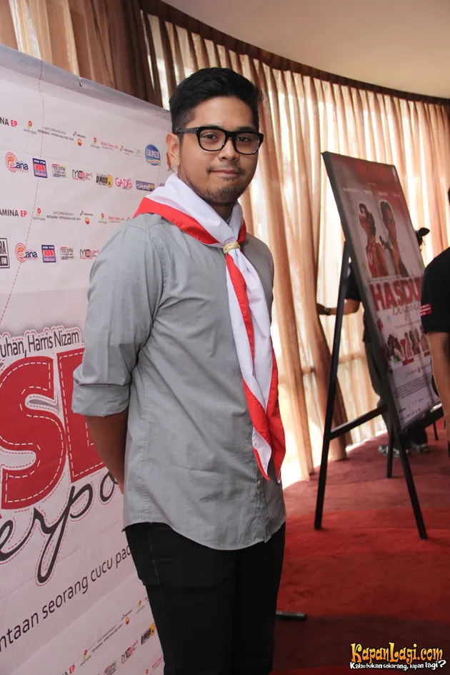 Petra Sihombing, Pramuka, Hasduk Berpola