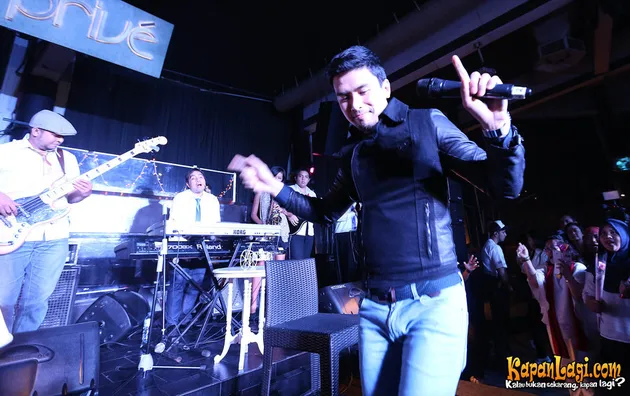 Christian Bautista