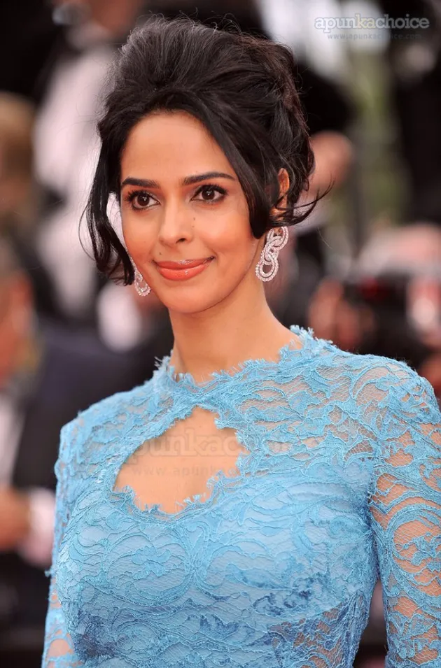 Mallika Sherawat