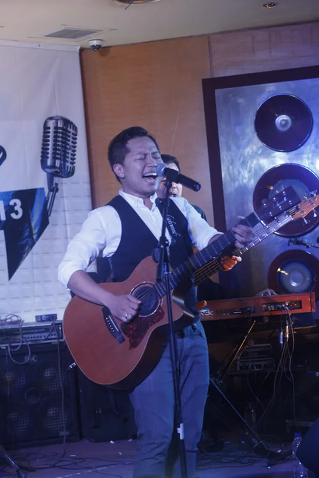 Sandhy Sondoro