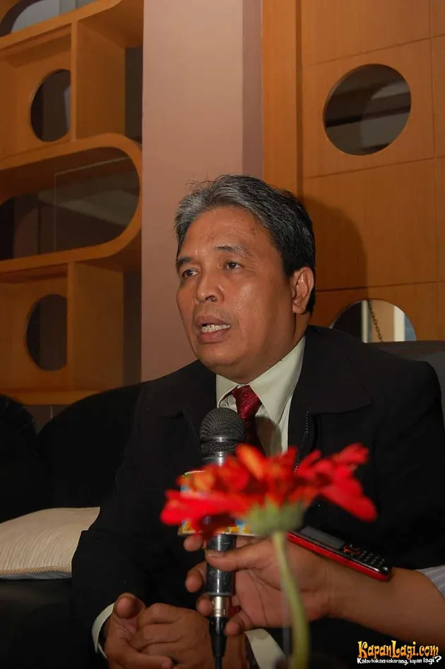 pengacara glenn fredly