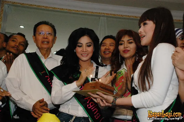 cici faramida - dr deby vinsky